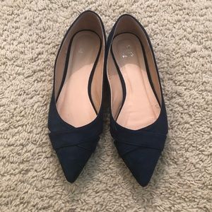 Navy pointy flats